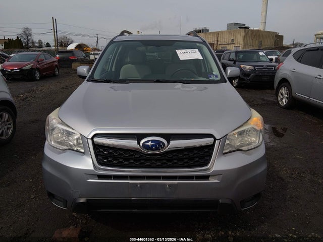44601362 :رقم المزاد ، JF2SJAEC9EH555957 vin ، 2014 Subaru Forester 2.5i Premium مزاد بيع