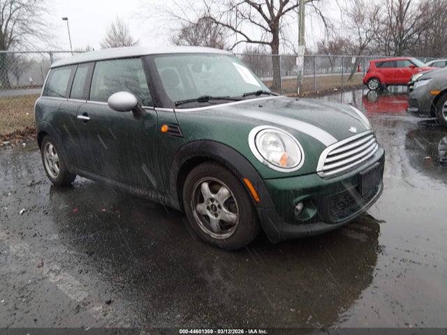 2011 MINI COOPER CLUBMAN WMWZF3C55BT188673
