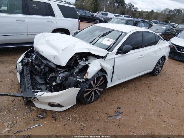 44601380 :رقم المزاد ، 1N4BL4CV8NN361460 vin ، 2022 Nissan Altima Sr Fwd مزاد بيع