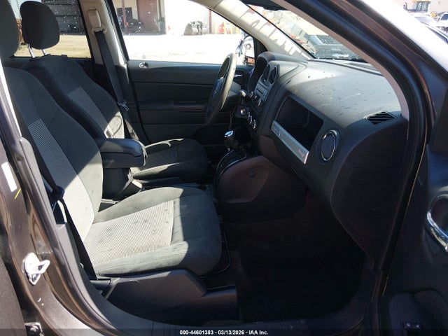 2017 Jeep Compass Sport Fwd მანქანა იყიდება აუქციონზე, vin: 1C4NJCBA1HD124695, აუქციონის ნომერი: 44601383