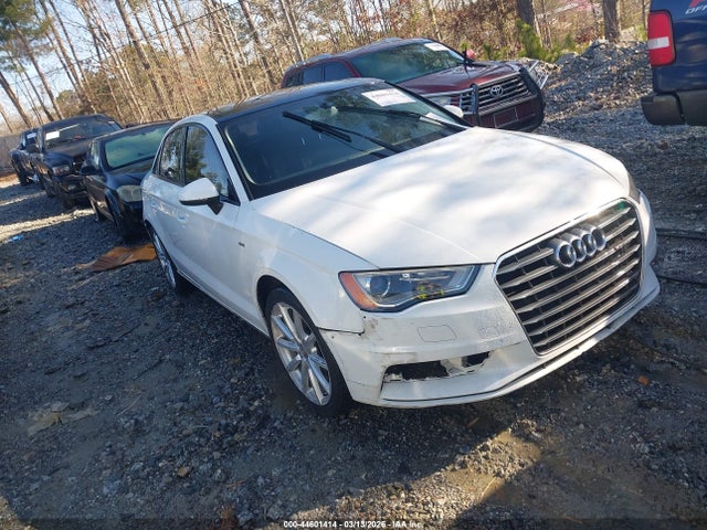 2015 AUDI A3 WAUACGFF6F1002268 Photo 0