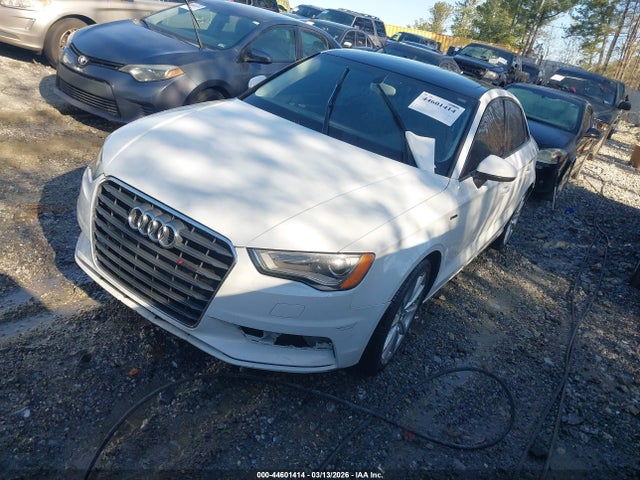 2015 AUDI A3 WAUACGFF6F1002268 Photo 1