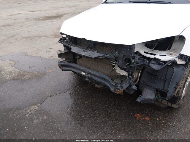 Продажа на аукционе авто 2014 Volkswagen Touareg 3.6l Sport, vin: WVGEF9BP6ED008442, номер лота: 44601427