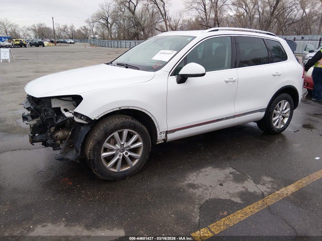 2014 VOLKSWAGEN TOUAREG WVGEF9BP6ED008442 Photo 1