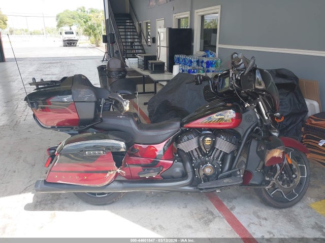 56KTKEBBXR3430997 INDIAN MOTORCYCLE CO. Roadmaster Elite