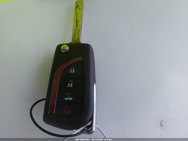 4T1C11AK9RU212400 Toyota CAMRY LE