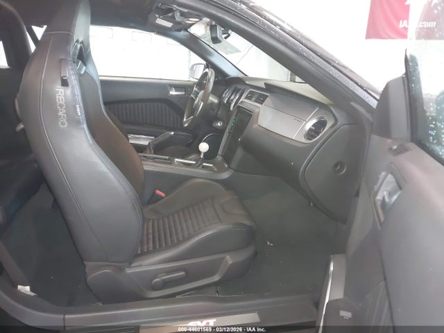 2014 Ford Shelby Gt500 მანქანა იყიდება აუქციონზე, vin: 1ZVBP8KZ8E5237597, აუქციონის ნომერი: 44601569
