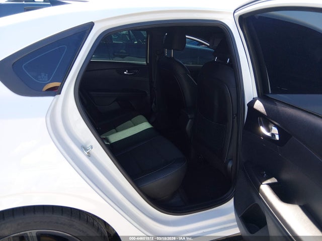 Aukcja sprzedaży 2021 Kia Forte Gt-line, vin: 3KPF34AD4ME395680, numer aukcji: 44601578
