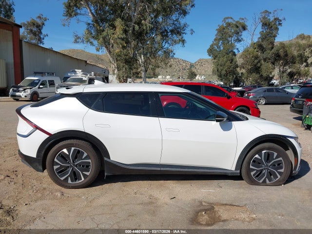 44601590 :رقم المزاد ، KNDC34LA5N5059703 vin ، 2022 Kia Ev6 Wind مزاد بيع