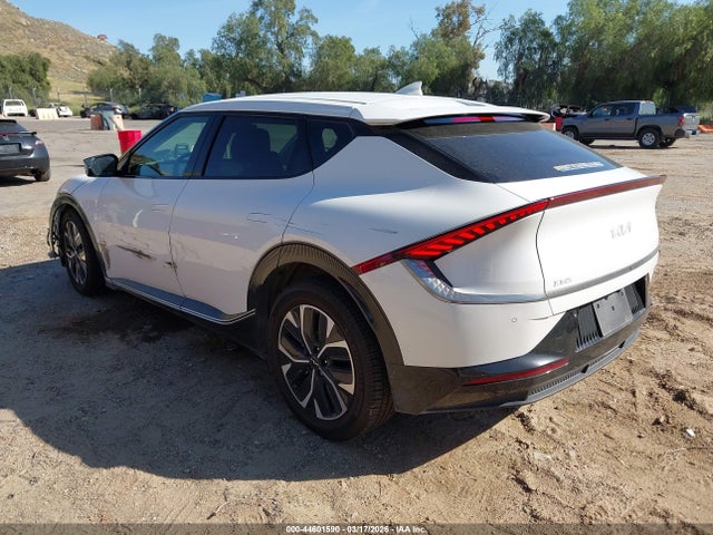 44601590 :رقم المزاد ، KNDC34LA5N5059703 vin ، 2022 Kia Ev6 Wind مزاد بيع