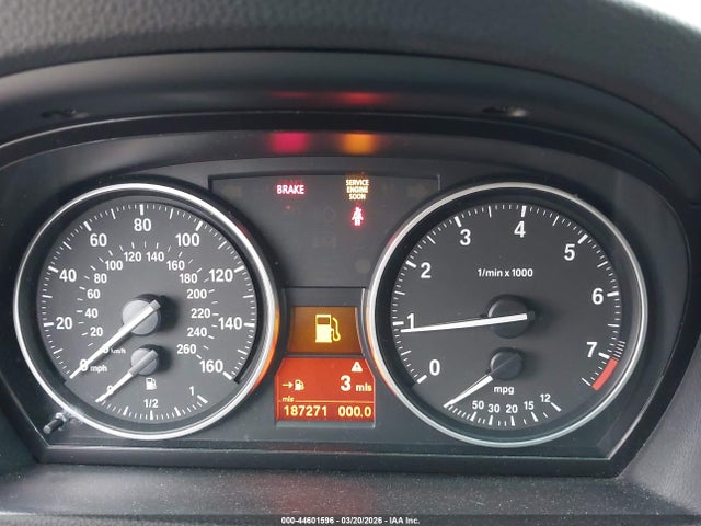 44601596 :رقم المزاد ، WBAPK5C58BA811231 vin ، 2011 Bmw 328i Xdrive مزاد بيع
