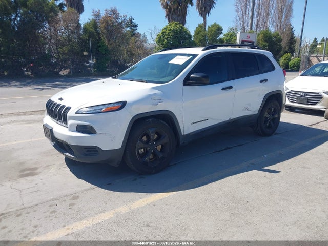 1C4PJMAB1GW375521 Jeep Cherokee Altitude