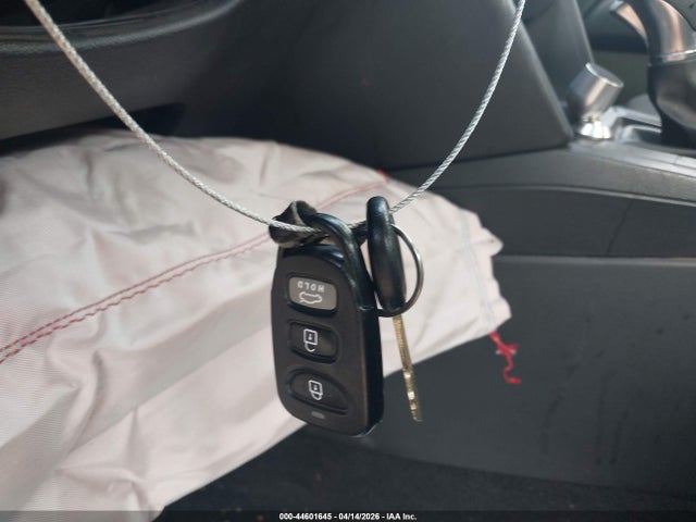 44601645 :رقم المزاد ، 5NPD84LF7LH520253 vin ، 2020 Hyundai Elantra Sel مزاد بيع