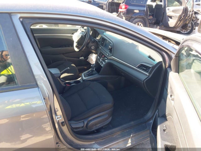 44601645 :رقم المزاد ، 5NPD84LF7LH520253 vin ، 2020 Hyundai Elantra Sel مزاد بيع