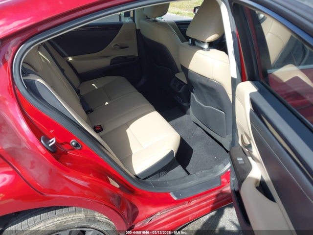 2020 Lexus Es 300h მანქანა იყიდება აუქციონზე, vin: 58AD21B19LU008364, აუქციონის ნომერი: 44601646