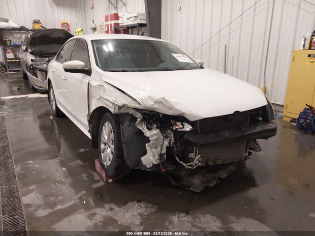 Продаж на аукціоні авто 2014 Volkswagen Passat 2.5l Wolfsburg Edition, vin: 1VWAH7A38EC019946, номер лоту: 44601658