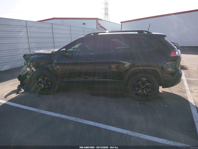 44601668 :رقم المزاد ، 1C4PJMMB9PD102821 vin ، 2023 Jeep Cherokee Altitude Lux 4x4 مزاد بيع