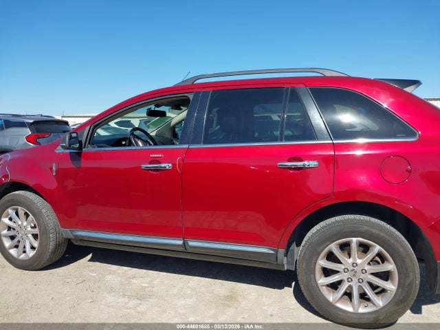 Lincoln MKX 2015 2LMDJ6JK3FBL22821 Image 14