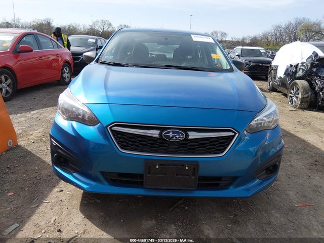 44601749 :رقم المزاد ، 4S3GTAA63J3703896 vin ، 2018 Subaru Impreza 2.0i مزاد بيع