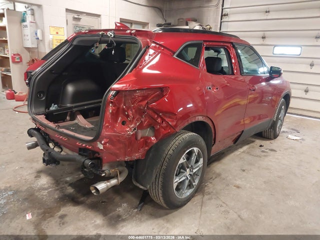 2024 CHEVROLET BLAZER 3GNKBJR43RS187438 Photo 3