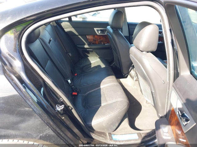 2015 JAGUAR XF SAJWA0FS5FPU78710 Photo 7