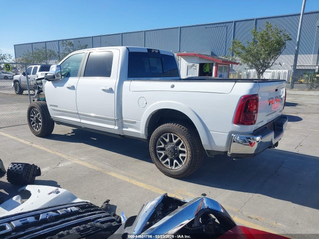 3C63R3SL5TG252961 RAM 3500 Limited 4x4 6&#039;4 Box