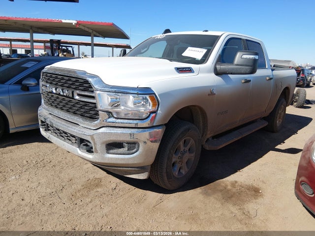 3C6UR5DL7RG311160 RAM 2500 Big Horn 4x4 6&#039;4 Box