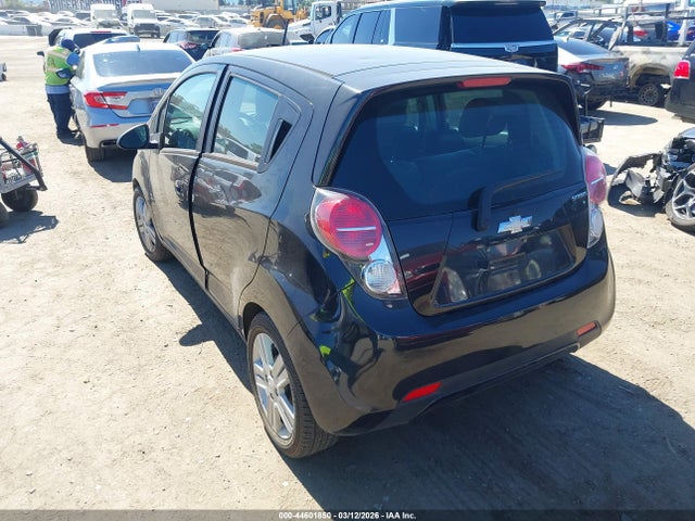 Chevrolet Spark 1lt Auto 2014 KL8CD6S95EC540524 Image 3