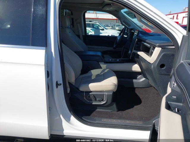 1FMJU1M89PEA31108 Ford Expedition Platinum