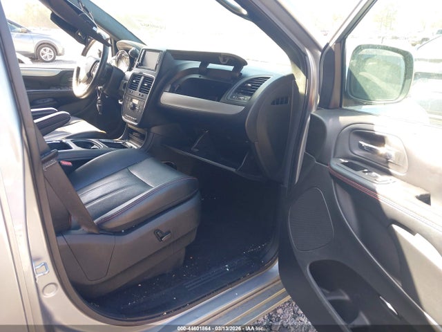 44601864 :رقم المزاد ، 2C4RDGEG6KR640653 vin ، 2019 Dodge Grand Caravan Gt مزاد بيع