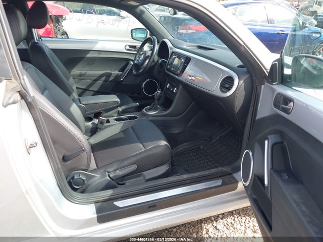 44601866 :رقم المزاد ، 3VWJP7AT5CM602246 vin ، 2012 Volkswagen Beetle 2.5l مزاد بيع