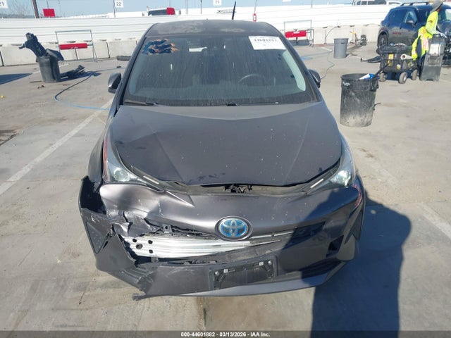 Toyota Prius Three 2018 JTDKARFU6J3553742 Image 12
