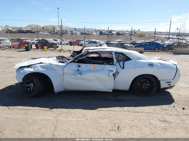 Dodge Challenger Srt 392 2015 2C3CDZDJXFH720228 Image 13