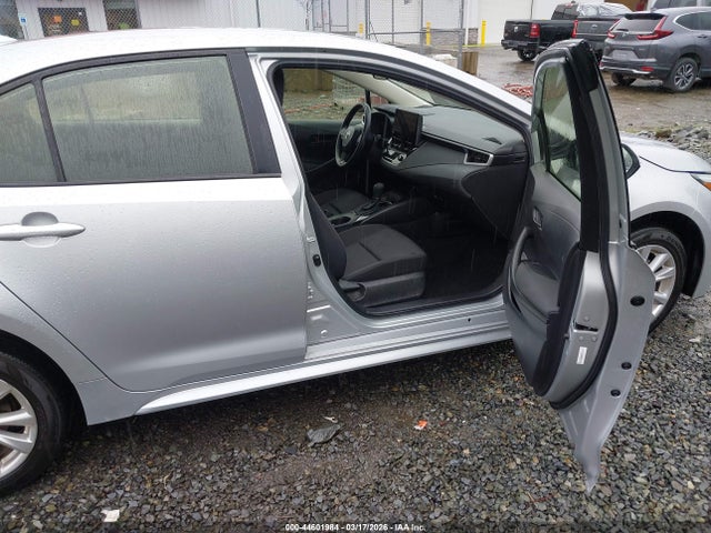 Toyota Corolla Hybrid Le 2024 JTDBCMFE6R3028441 Image 5