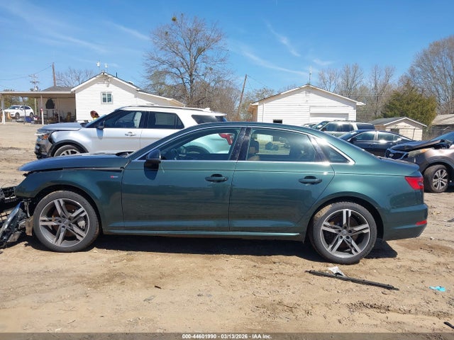 Продаж на аукціоні авто 2017 Audi A4 2.0t Premium, vin: WAUENAF48HN019916, номер лоту: 44601990