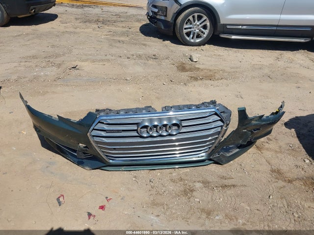 Продаж на аукціоні авто 2017 Audi A4 2.0t Premium, vin: WAUENAF48HN019916, номер лоту: 44601990