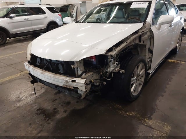 2008 Lexus Es 350 მანქანა იყიდება აუქციონზე, vin: JTHBJ46GX82267825, აუქციონის ნომერი: 44601995