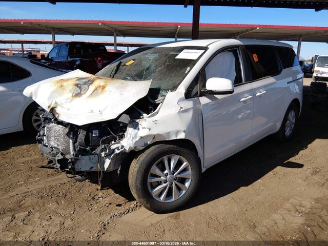 KNDMA5C11H6265499 KIA Sedona L