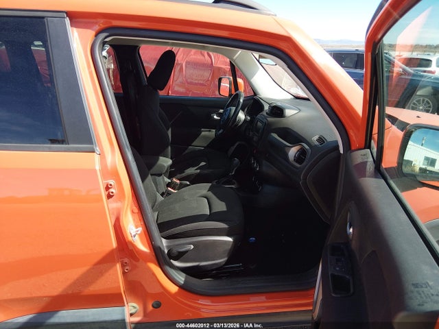 44602012 :رقم المزاد ، ZACCJBBT1FPC03155 vin ، 2015 Jeep Renegade Latitude مزاد بيع