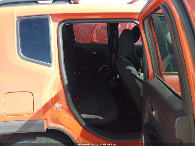 44602012 :رقم المزاد ، ZACCJBBT1FPC03155 vin ، 2015 Jeep Renegade Latitude مزاد بيع