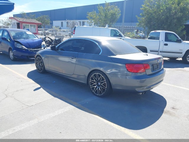 2012 BMW 328I WBADW7C54CE728375 Photo 2