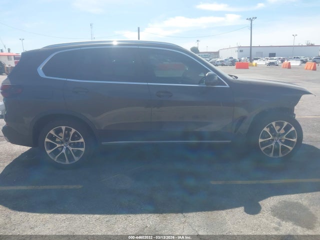 5UX13EU08R9V74596 BMW X5 Sdrive40i