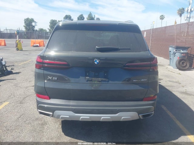 5UX13EU08R9V74596 BMW X5 Sdrive40i