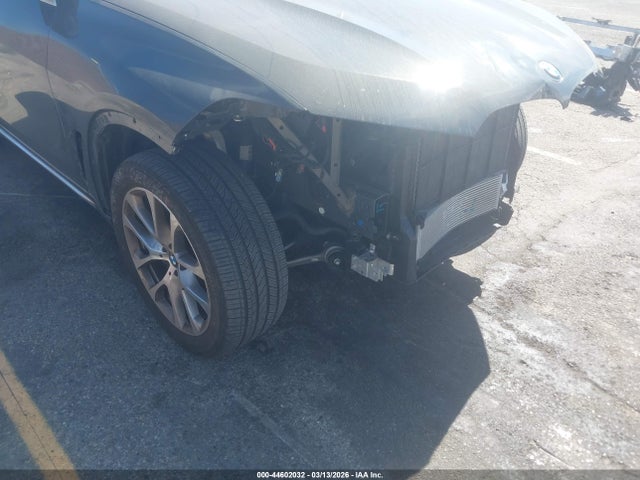 5UX13EU08R9V74596 BMW X5 Sdrive40i