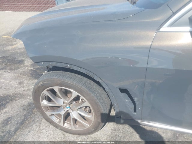 5UX13EU08R9V74596 BMW X5 Sdrive40i