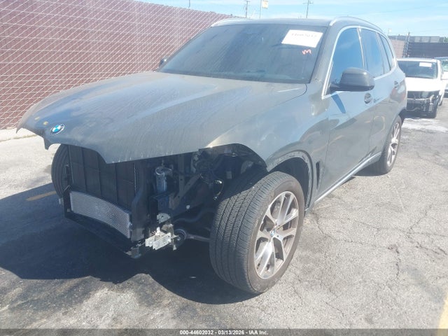 5UX13EU08R9V74596 BMW X5 Sdrive40i