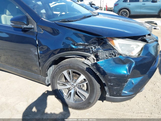 2017 TOYOTA RAV4 JTMWFREV3HJ714745 Photo 5