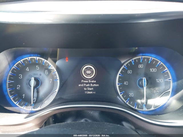 44602069 :رقم المزاد ، 2C4RC1EG0JR351329 vin ، 2018 Chrysler Pacifica Touring L Plus مزاد بيع