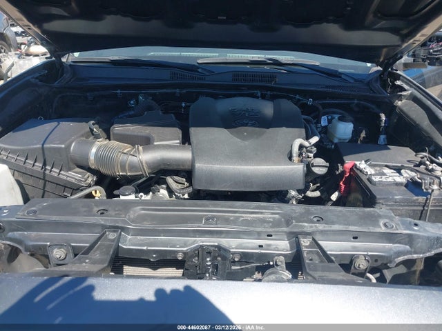 3TMAZ5CNXPM204116 Toyota Tacoma Sr5 V6