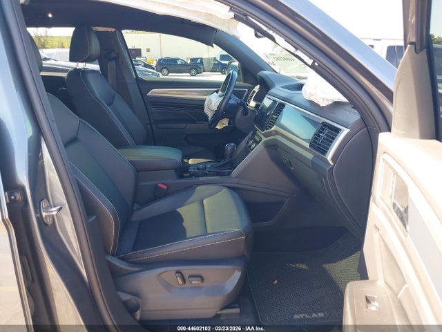 Продаж на аукціоні авто 2020 Volkswagen Atlas Cross Sport 2.0t Sel/2.0t Sel Premium/2.0t Sel Premium R-line/2.0t Sel R-line, vin: 1V2MC2CA5LC206697, номер лоту: 44602102